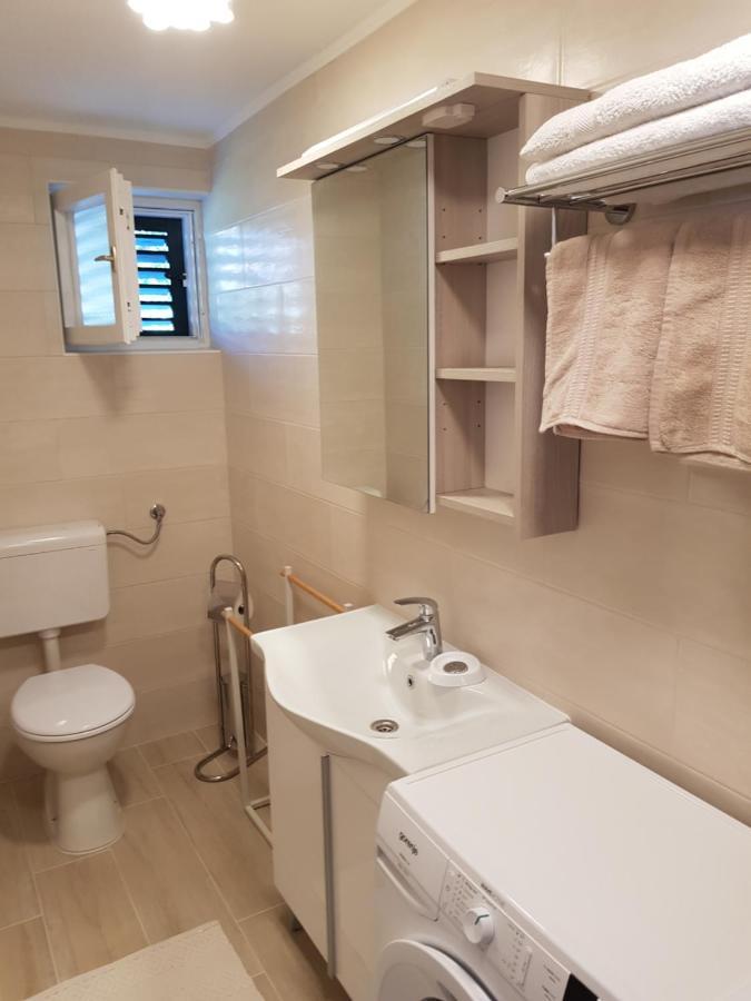 House Niva Apartment Supetarska Draga Exterior photo